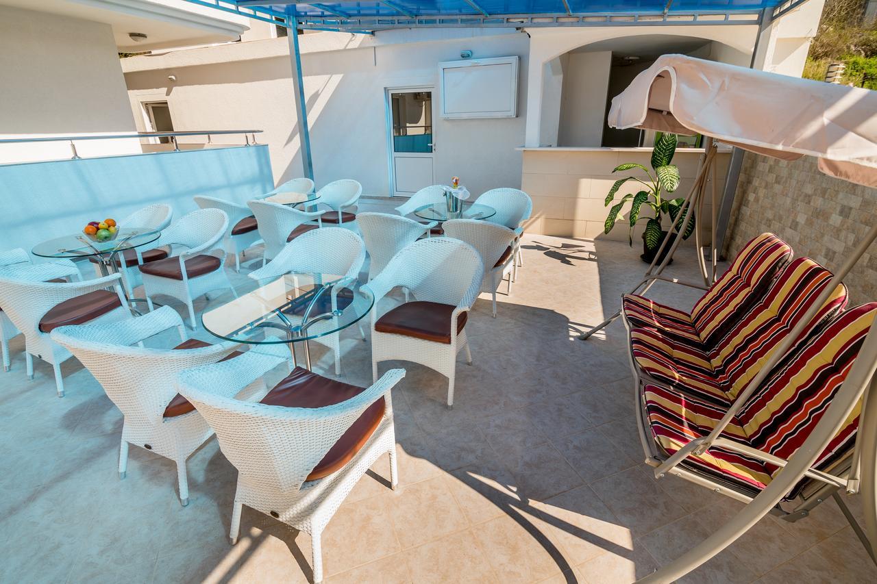 Bianca Apartments Herceg Novi Bagian luar foto