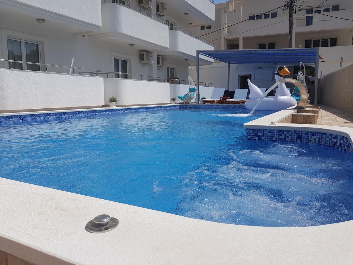 Bianca Apartments Herceg Novi Bagian luar foto